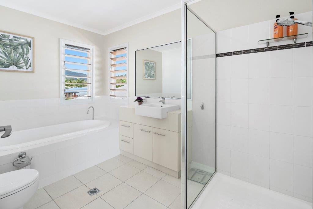 87 Abell Road CANNONVALE 13
