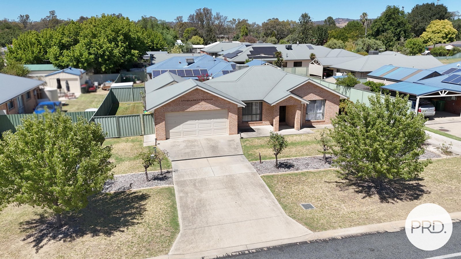 87 Adams Street JINDERA 19