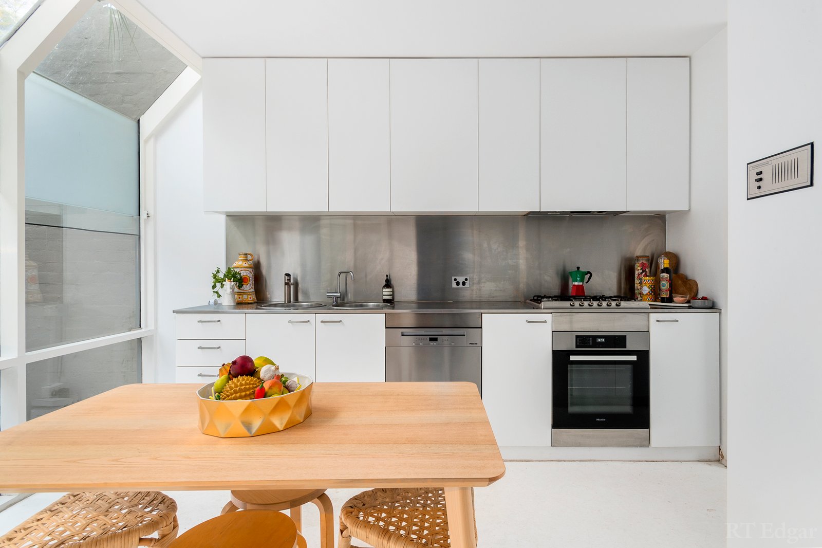 Real Estate and Property in 87 Albion Street, South Yarra, VIC