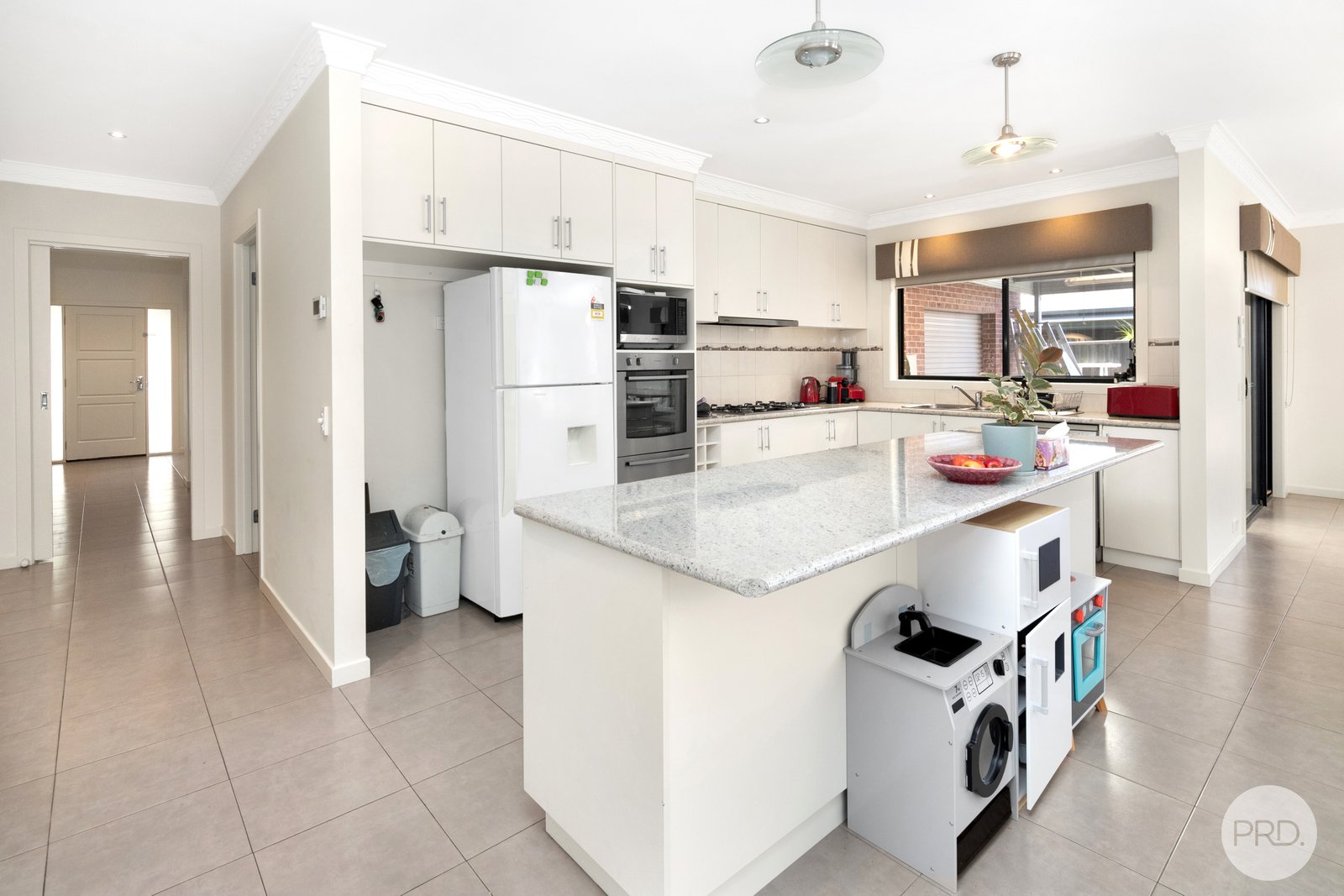 87 Alfredton Drive ALFREDTON 10
