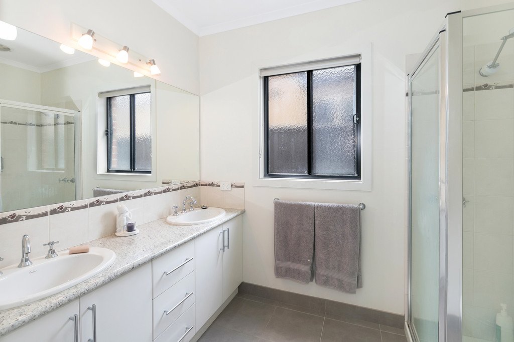 87 Alfredton Drive ALFREDTON 5