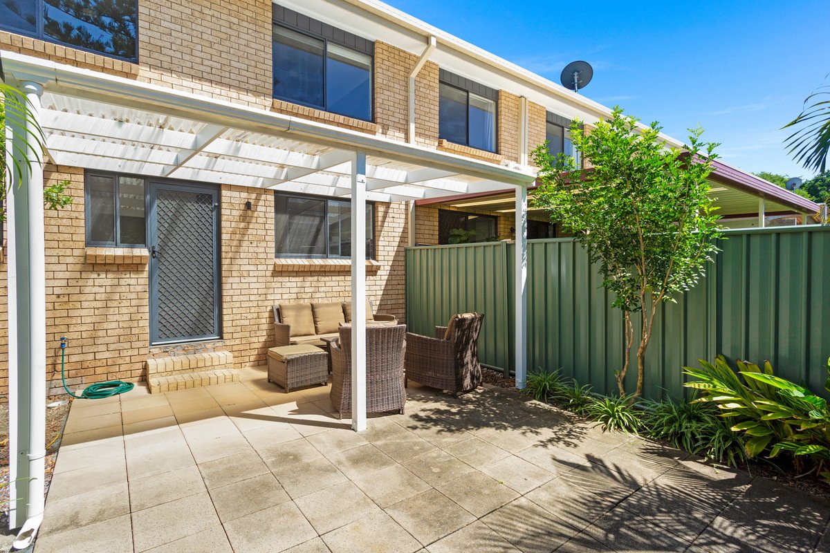 8/7 Aquila Court Mermaid Waters 13