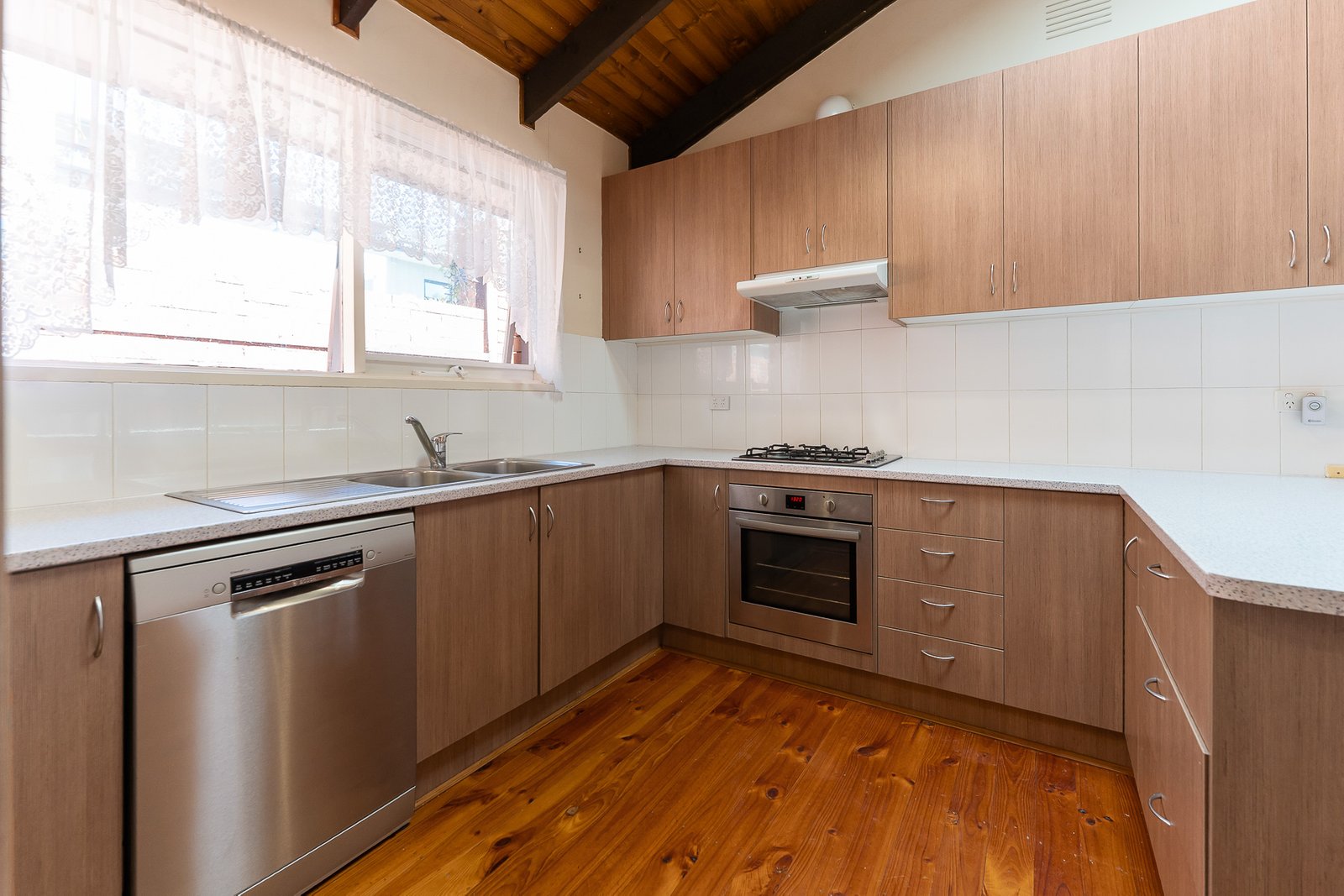 Gallery: 87 Asling Street