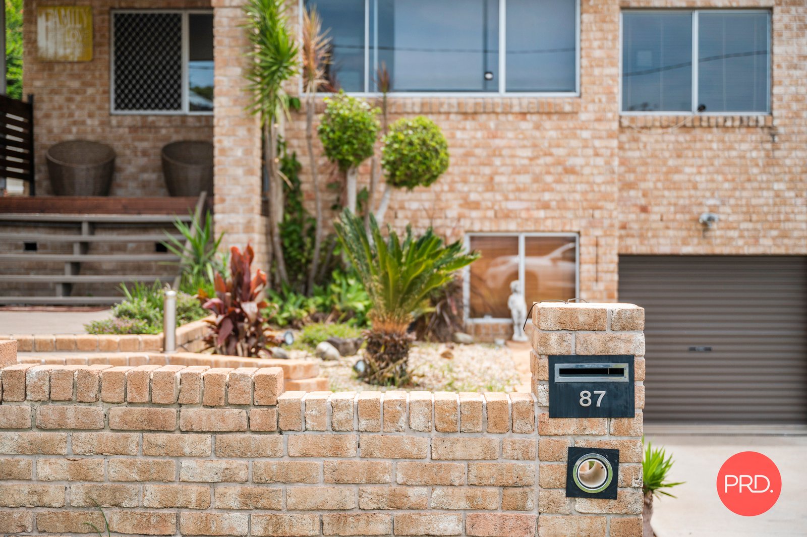 87 Azalea Avenue COFFS HARBOUR 1