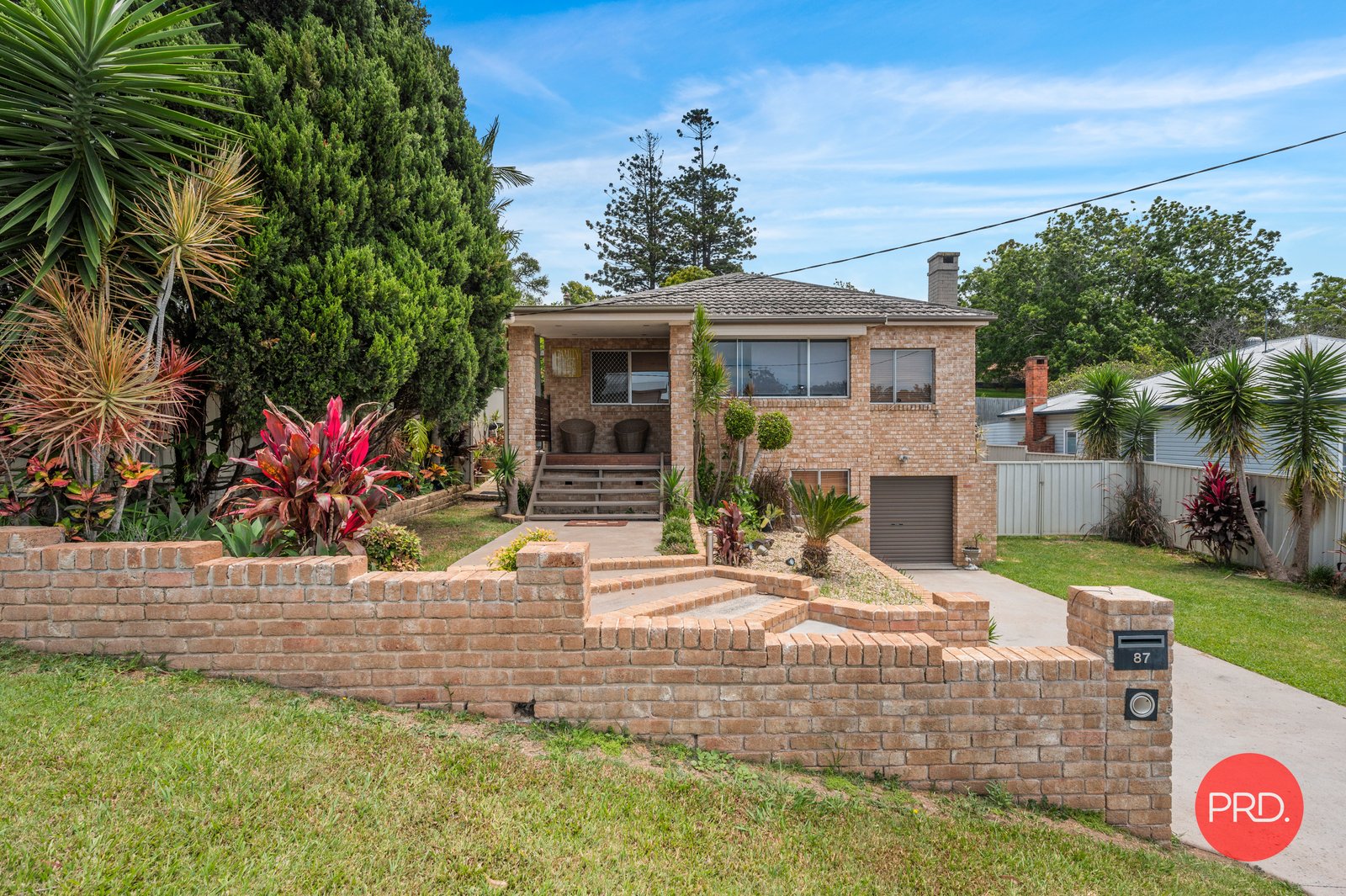 87 Azalea Avenue COFFS HARBOUR 2