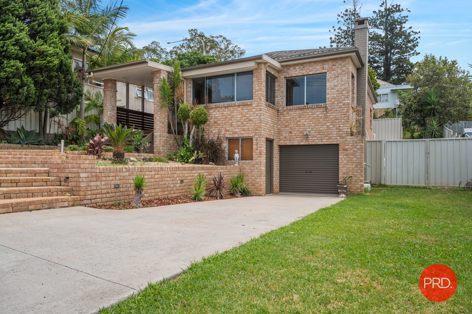 87 Azalea Avenue COFFS HARBOUR 3