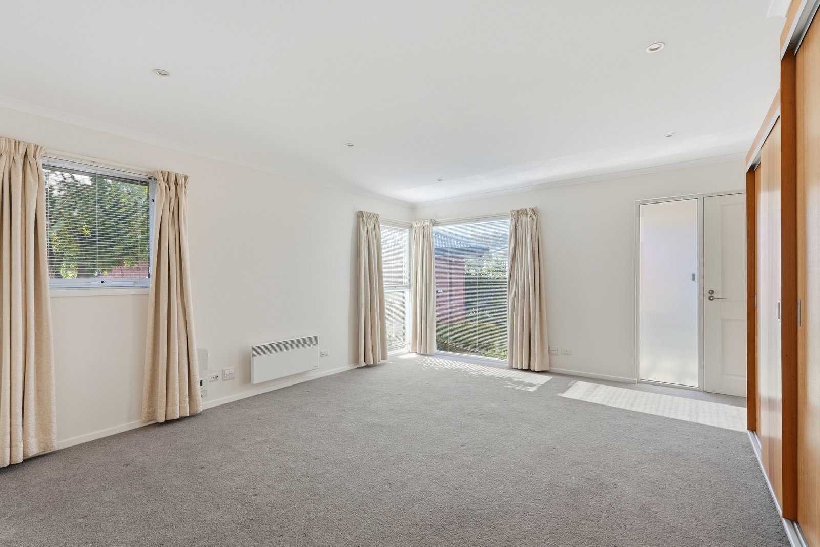 8/7 Ballawinnie Road LINDISFARNE 5