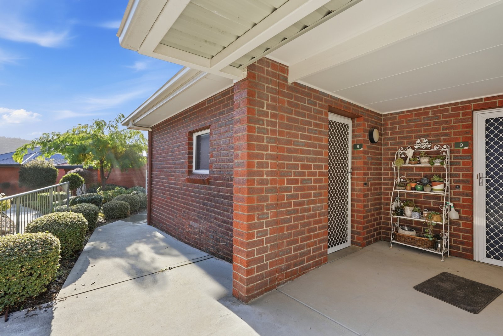 8/7 Ballawinnie Road LINDISFARNE 9