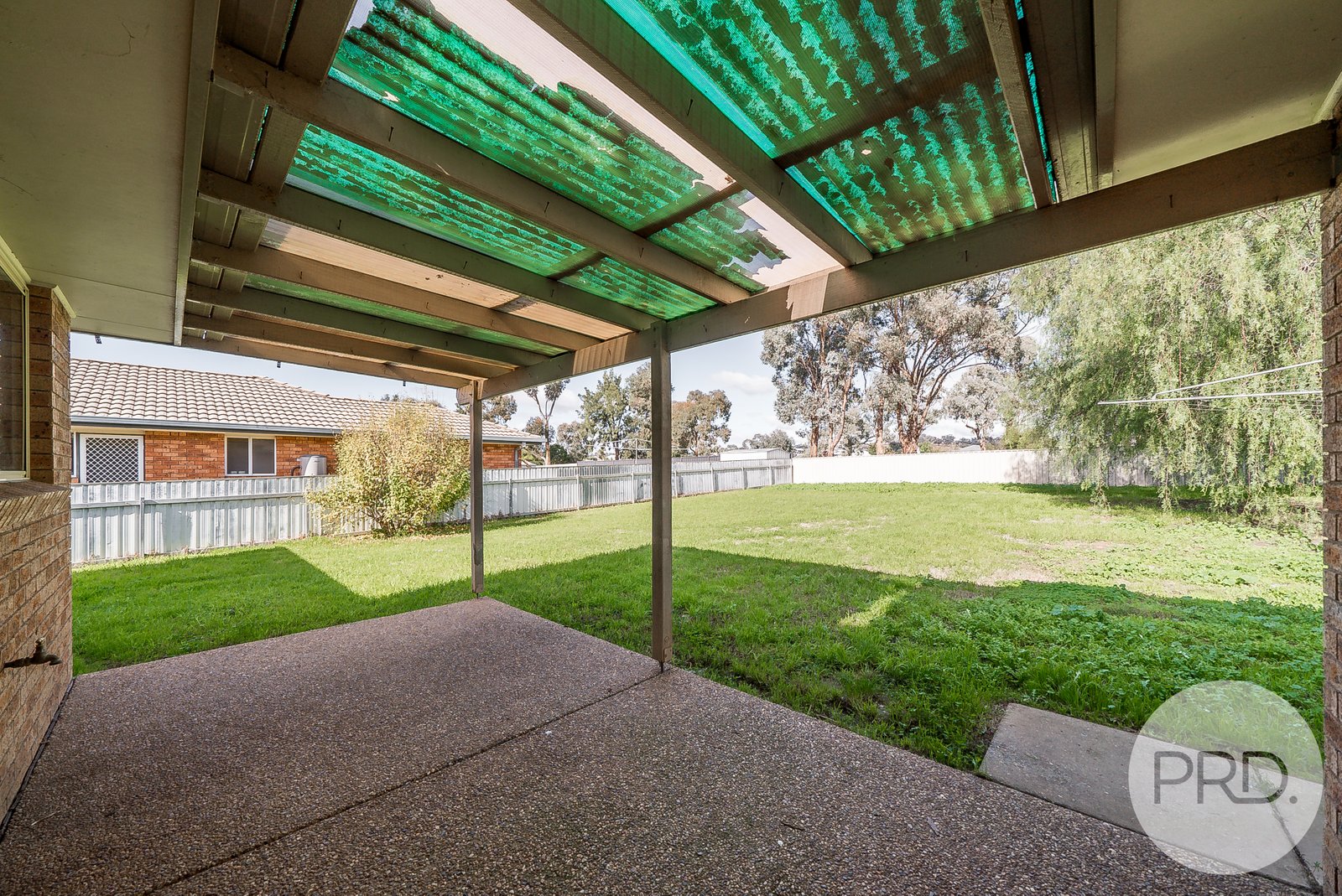 87 Balleroo Crescent GLENFIELD PARK 10