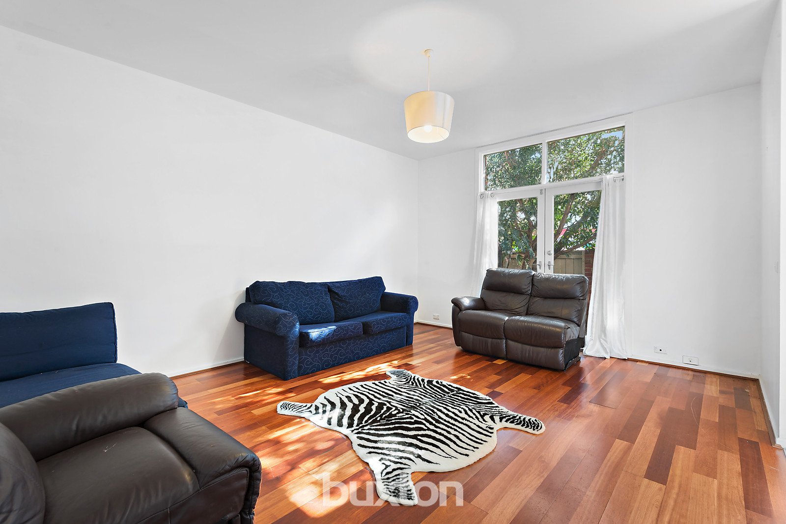 Gallery: 87 Bank Street