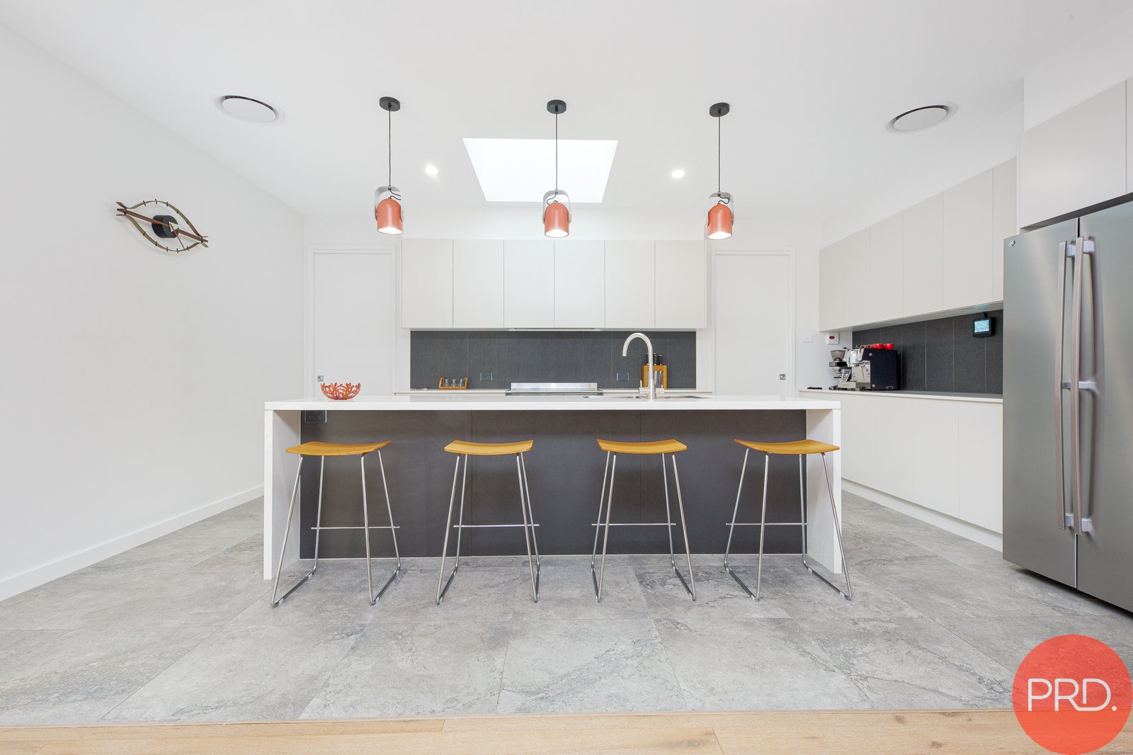 87 Billabong Parade CHISHOLM 19