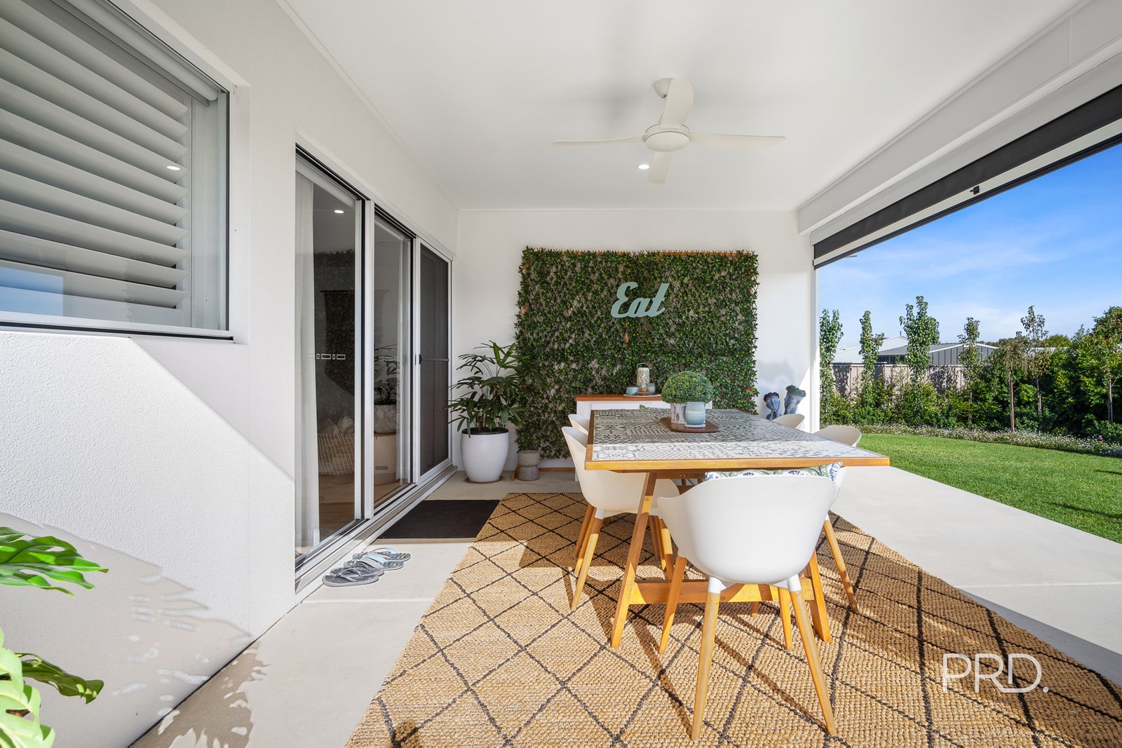 87 Bradman Drive BOOROOMA 23