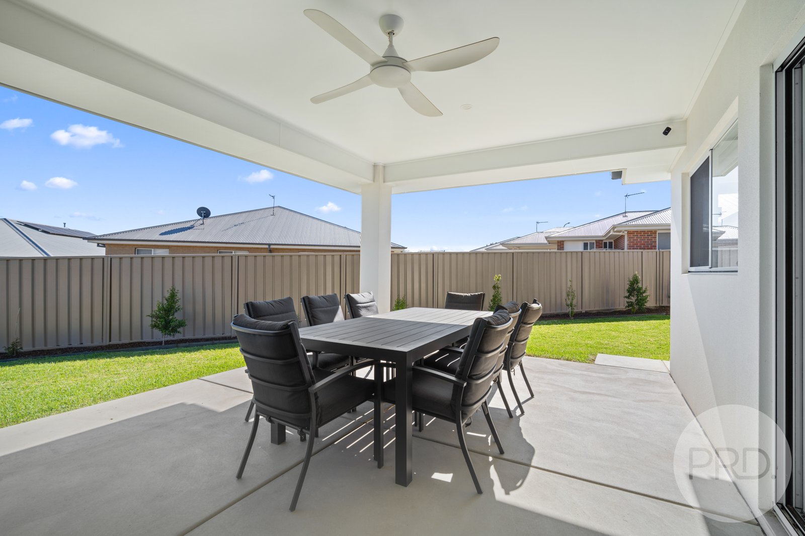 87 Bradman Drive BOOROOMA 21