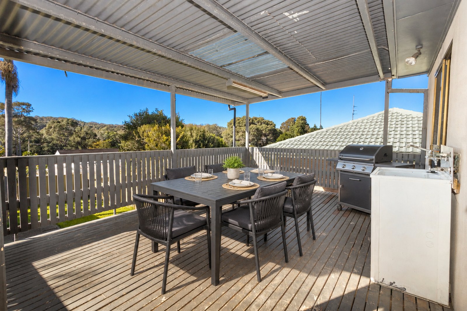87 Burke Road DAPTO 9