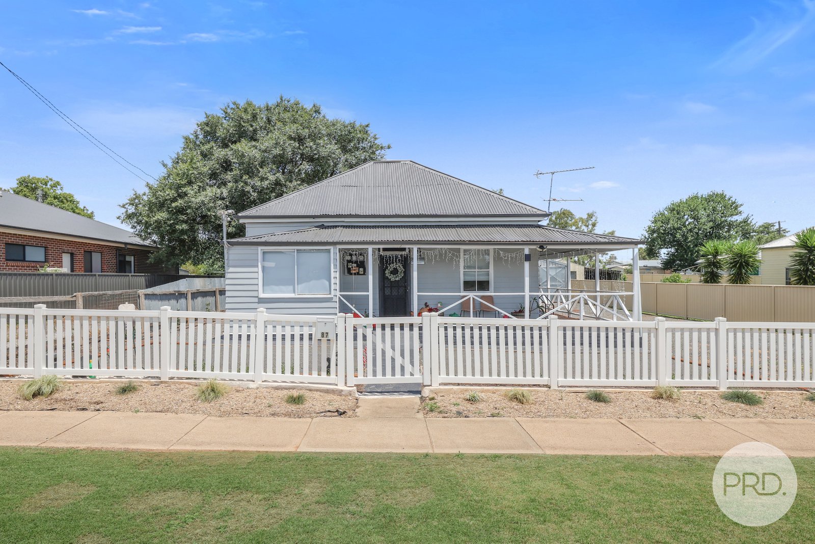 87 Court Street MANILLA 1