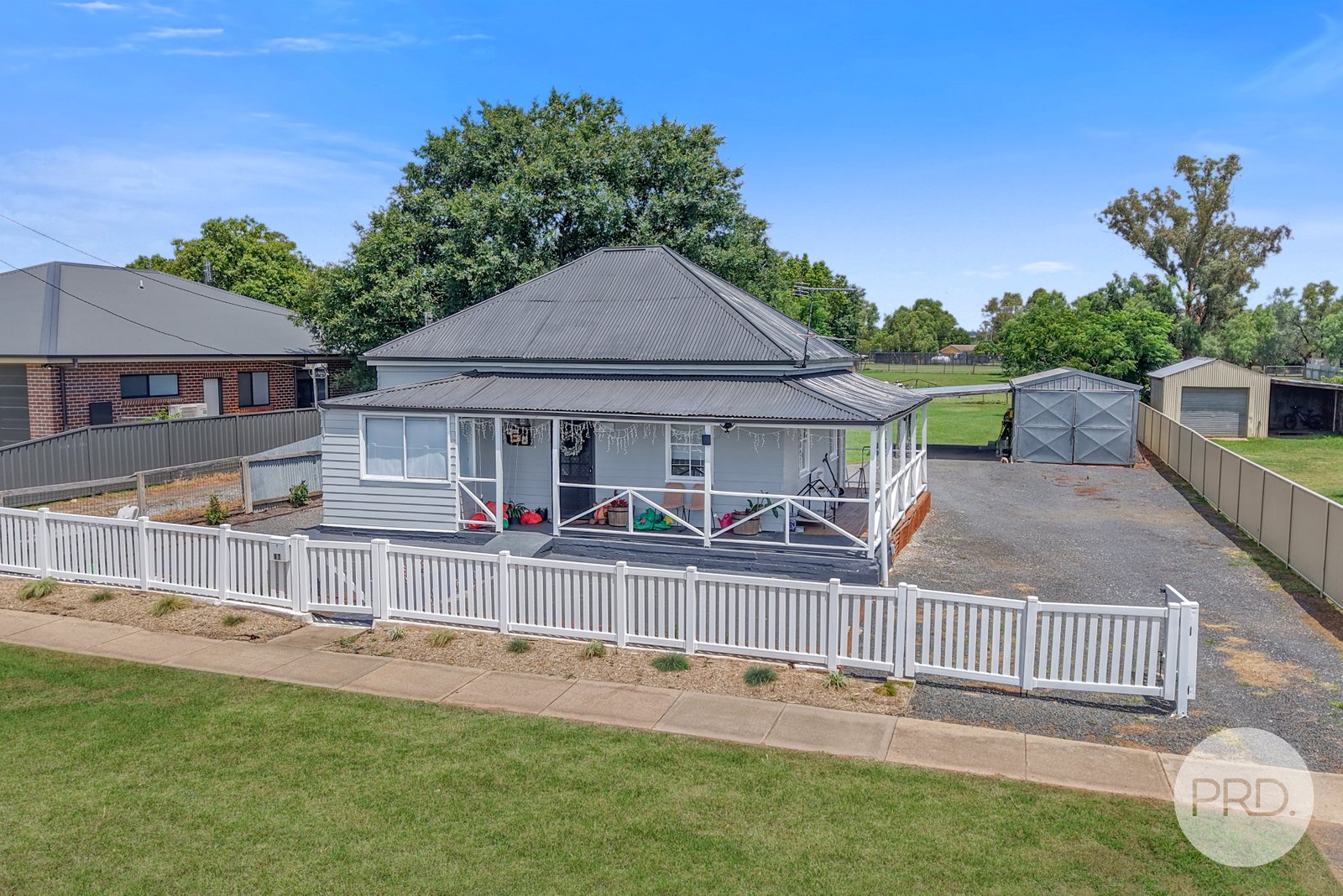 87 Court Street MANILLA 4