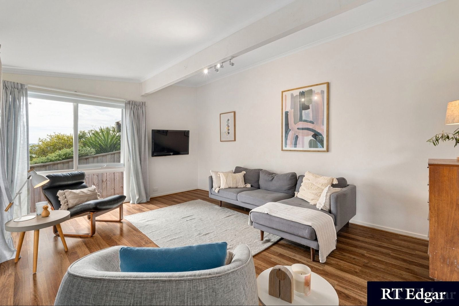 Real Estate and Property in 87 Creedmore Drive, Rye, VIC