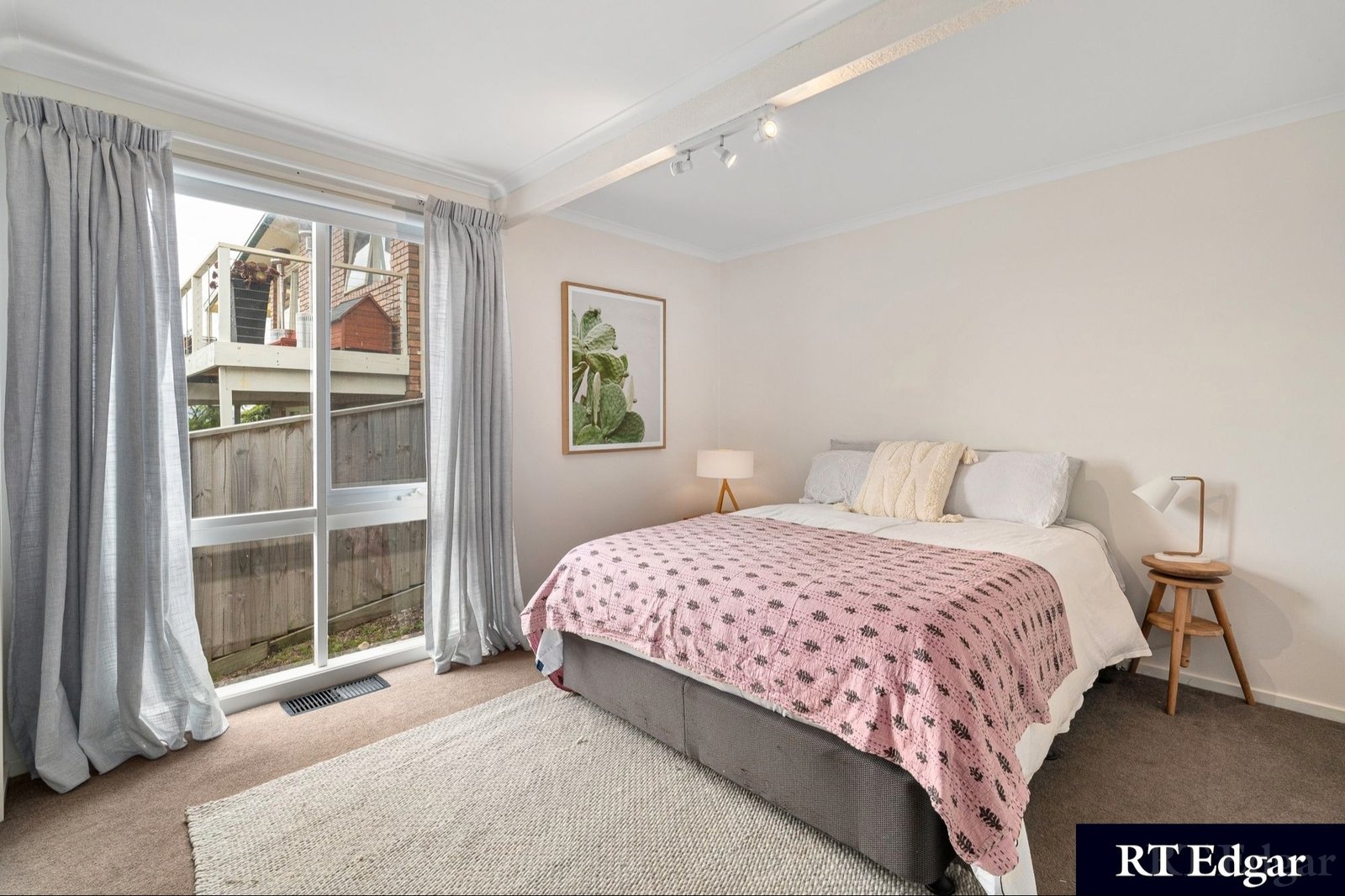 Real Estate and Property in 87 Creedmore Drive, Rye, VIC