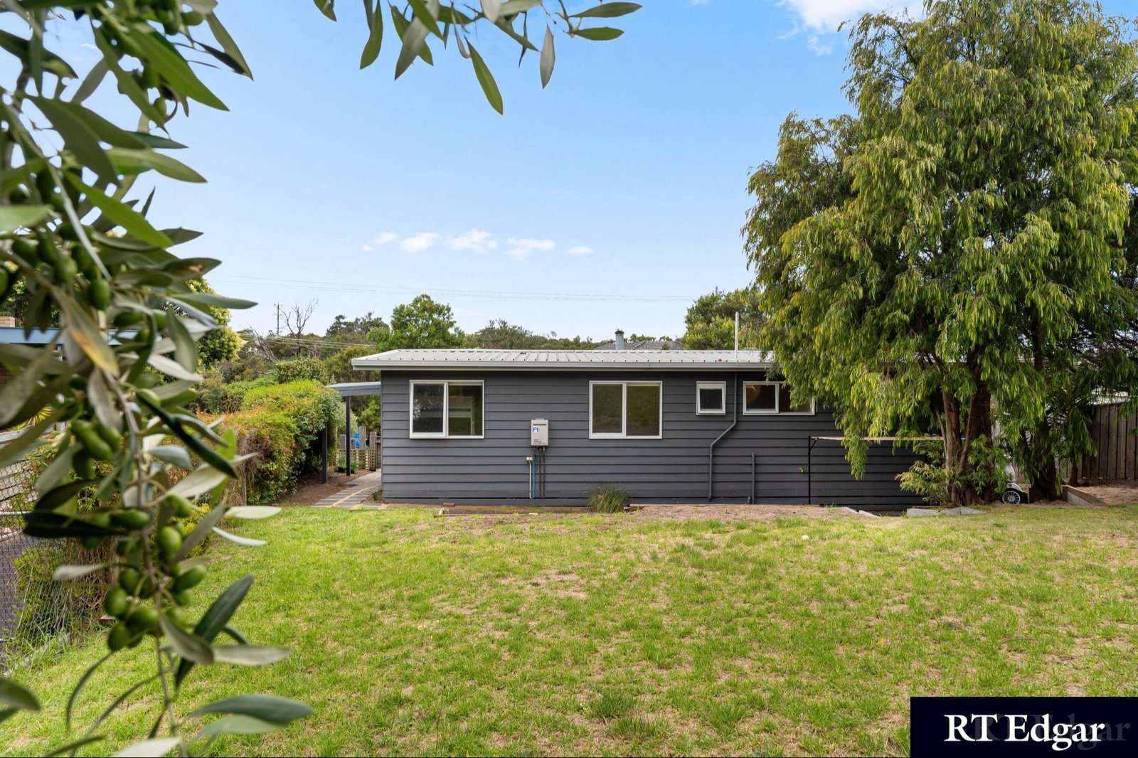Real Estate and Property in 87 Creedmore Drive, Rye, VIC