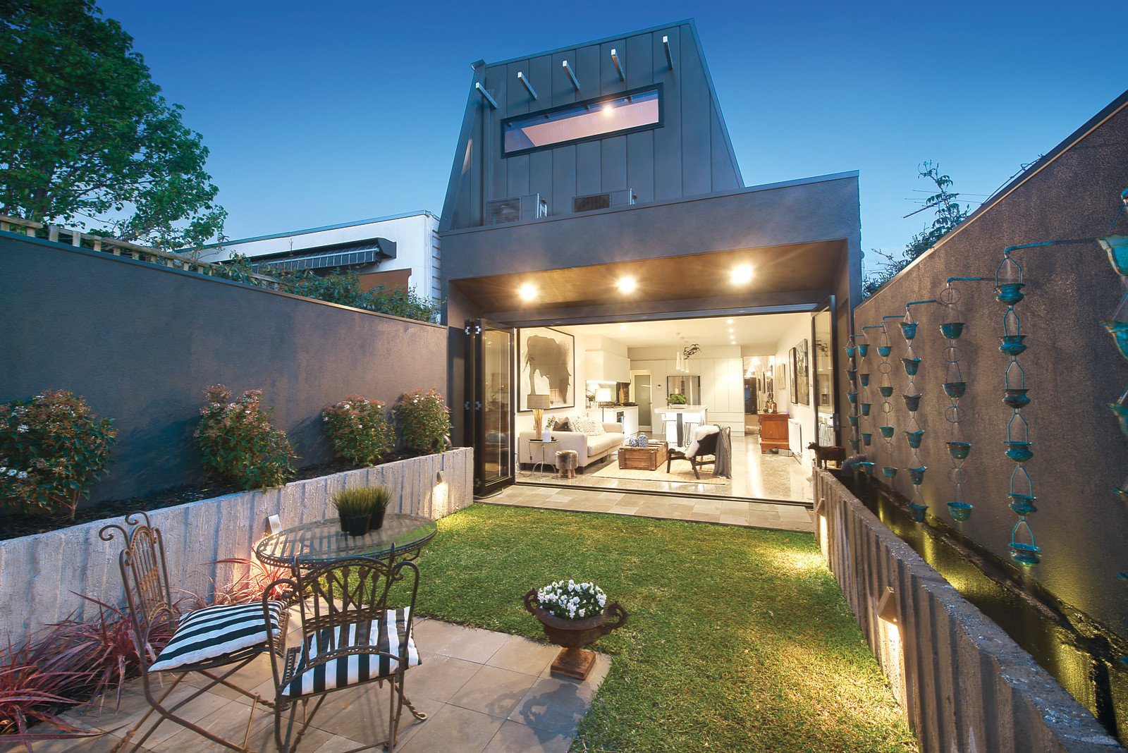 87 Cruikshank Street, Port Melbourne, VIC