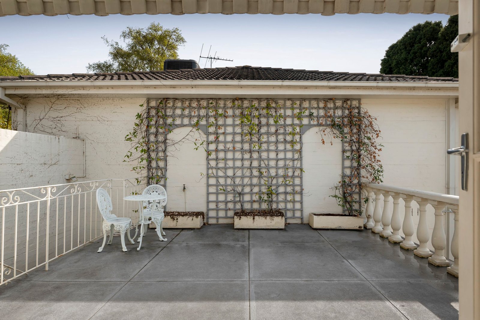 Real Estate and Property in 8/7 Ferncroft Avenue , Malvern East, VIC