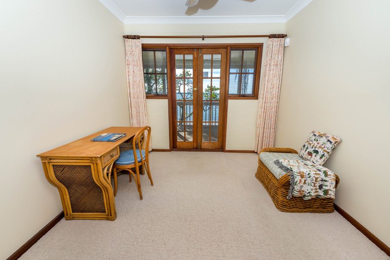 87 Foreshore Drive SALAMANDER BAY 14