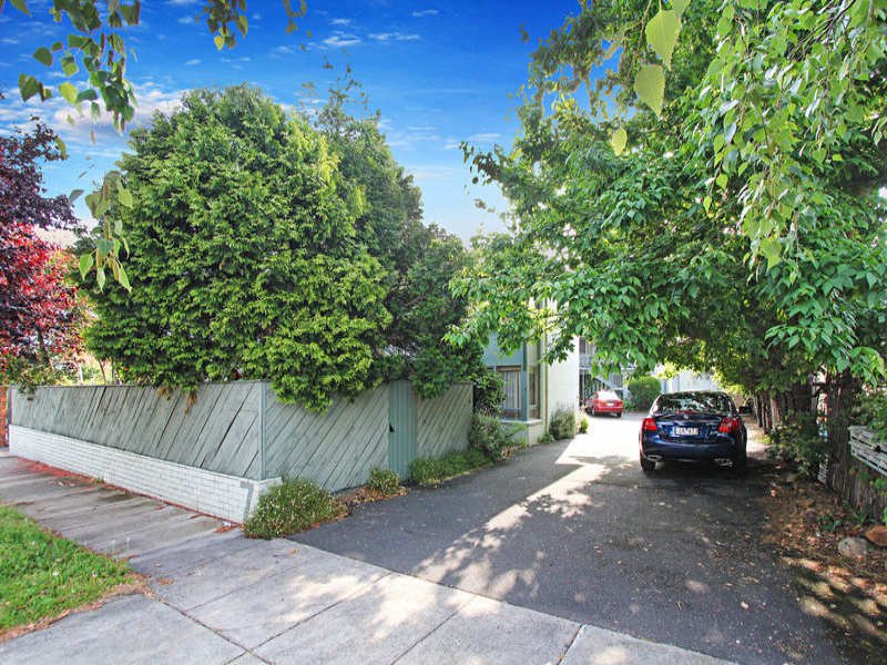 Gallery: 8/7 Gardenia Road