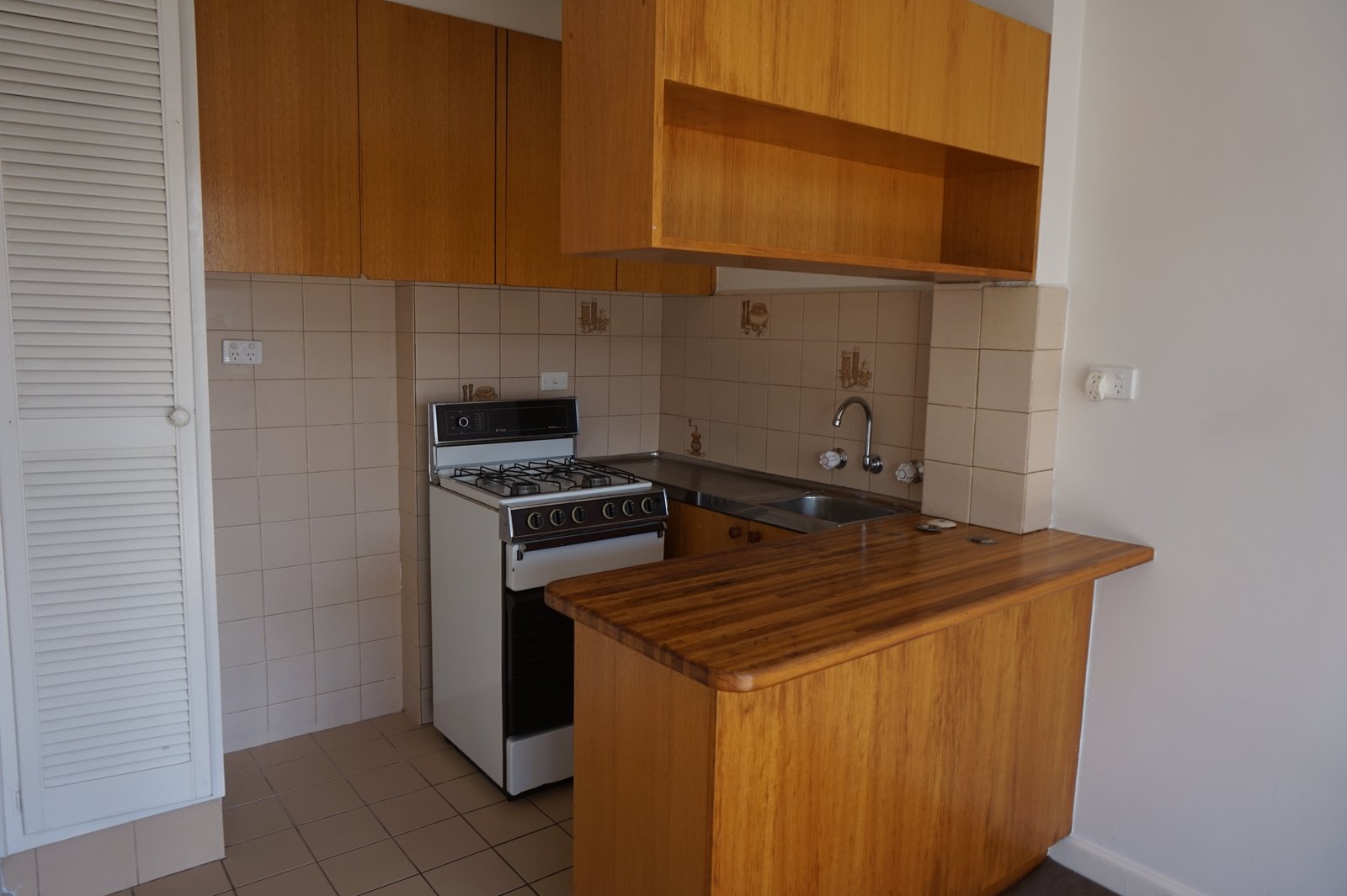 Gallery: 8/7 Gardenia Road