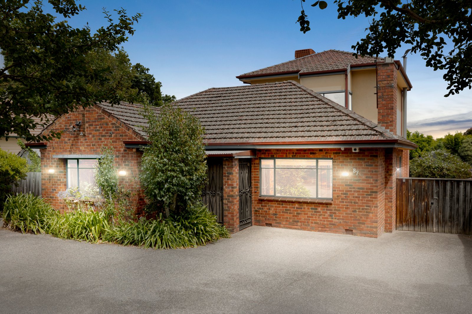 87 Highfield Road, Canterbury, VIC