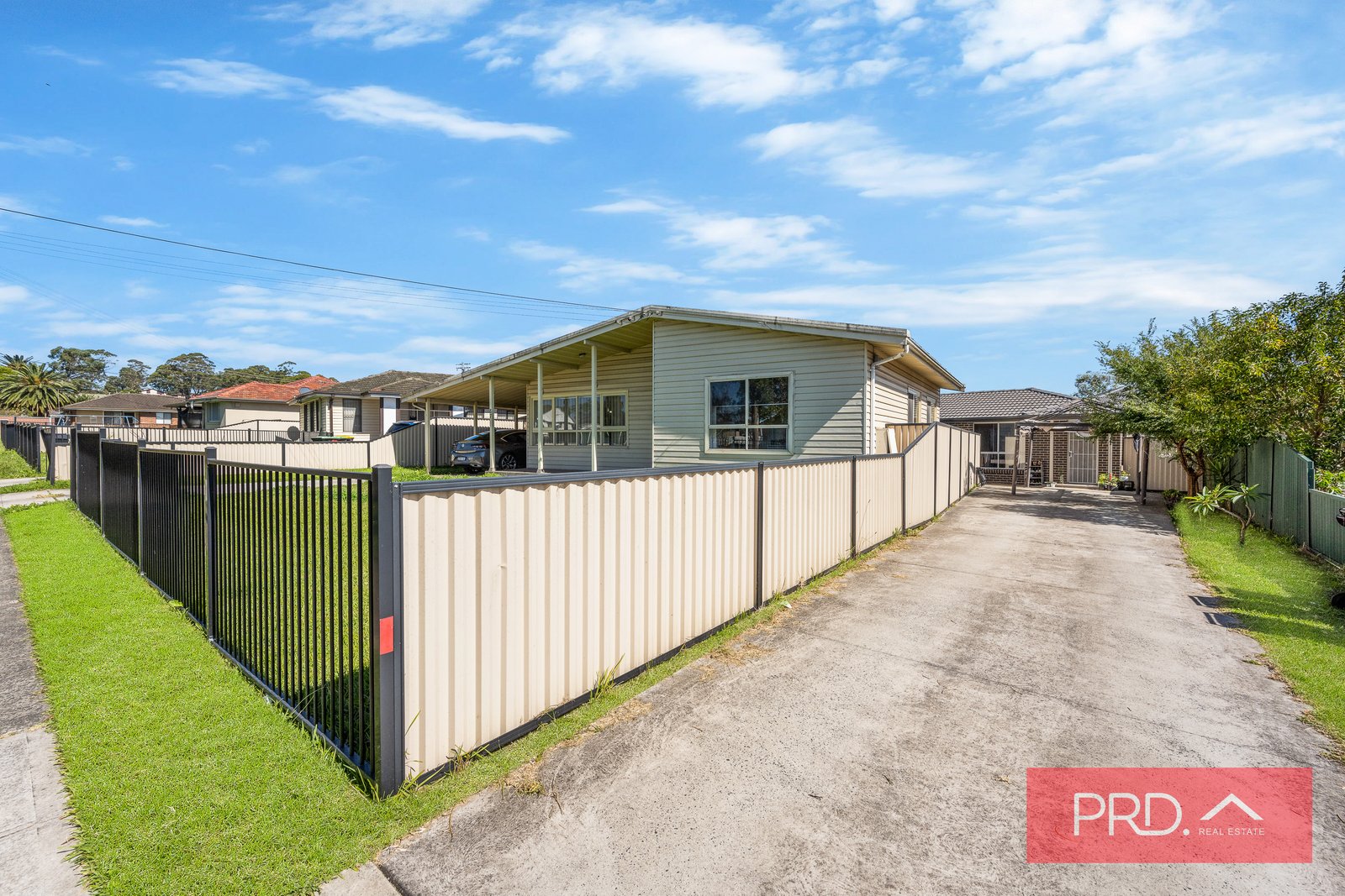 87 Hill Road LURNEA 9
