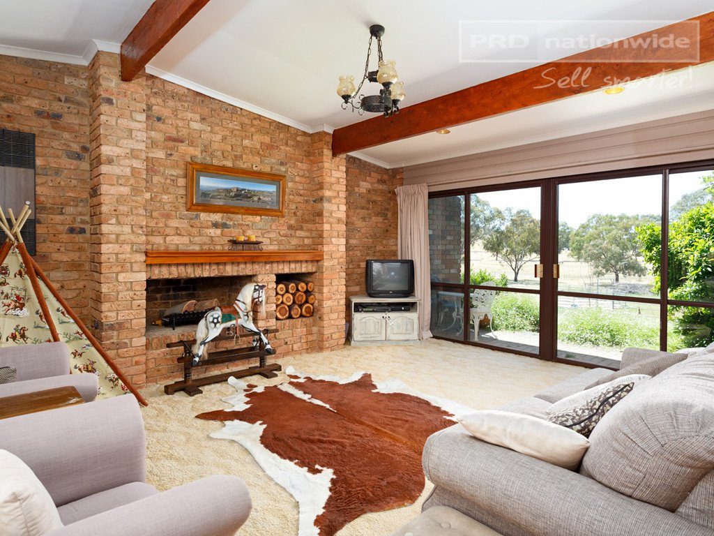 87 Hillary Street NORTH WAGGA WAGGA 4