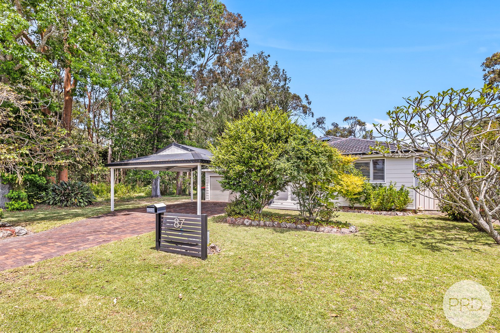 87 John Parade LEMON TREE PASSAGE 41
