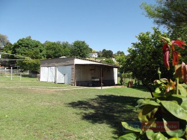 87 Merivale Street TUMUT 18