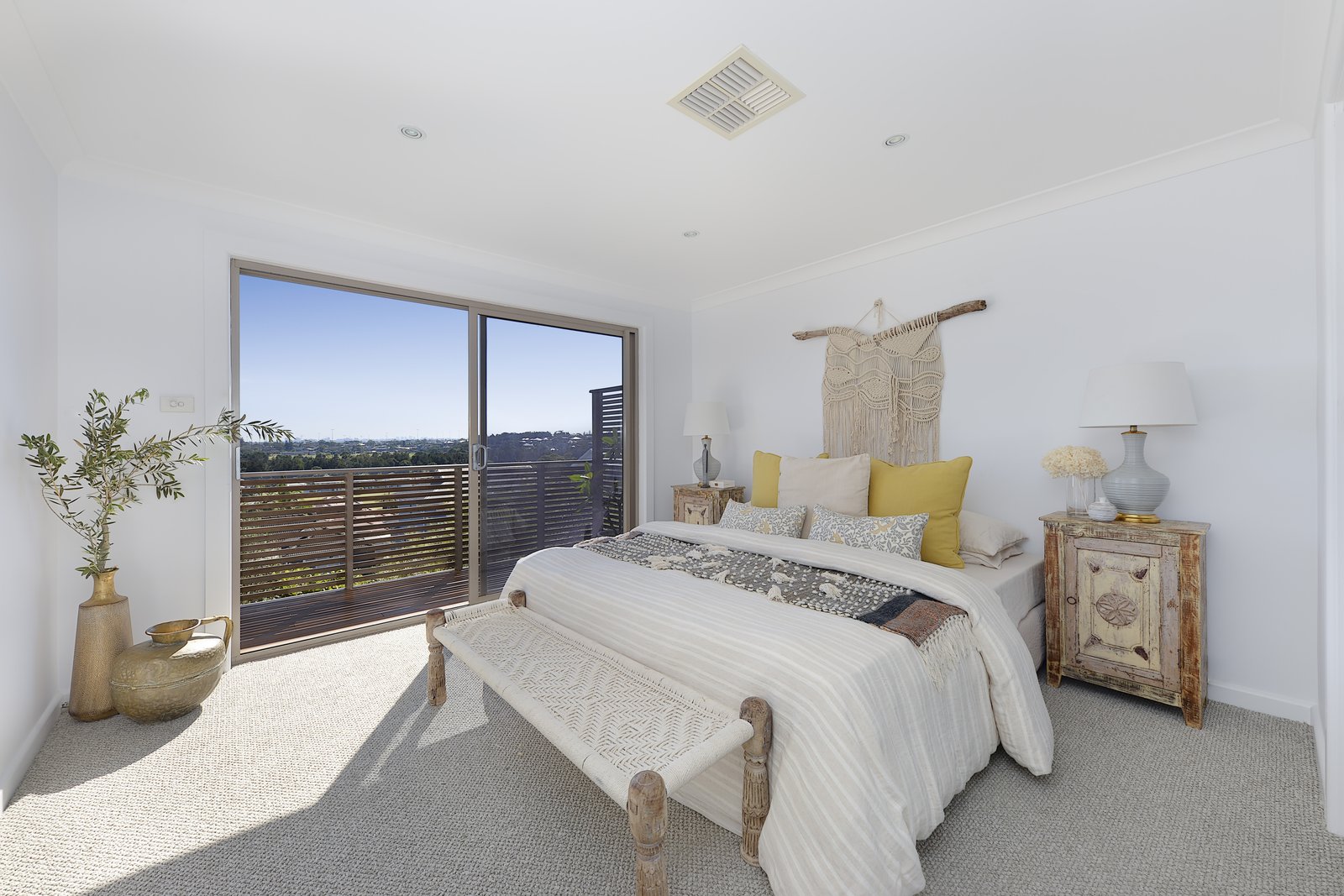 87 Mirrabooka Crescent LITTLE BAY 12