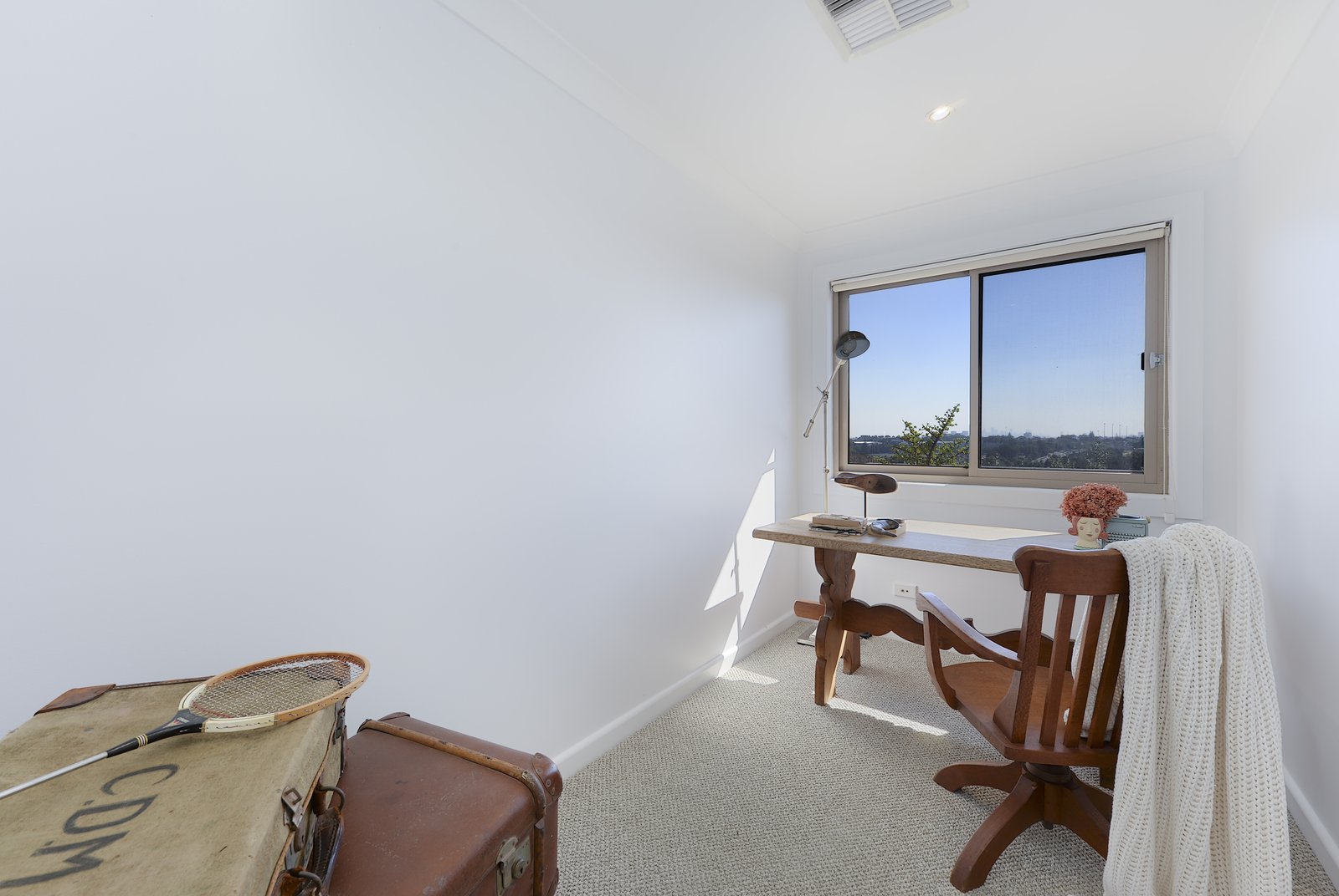 87 Mirrabooka Crescent LITTLE BAY 18