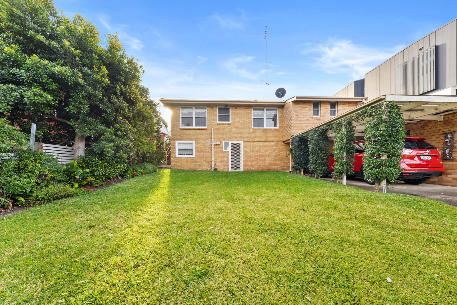 87 Mons Avenue MAROUBRA 2