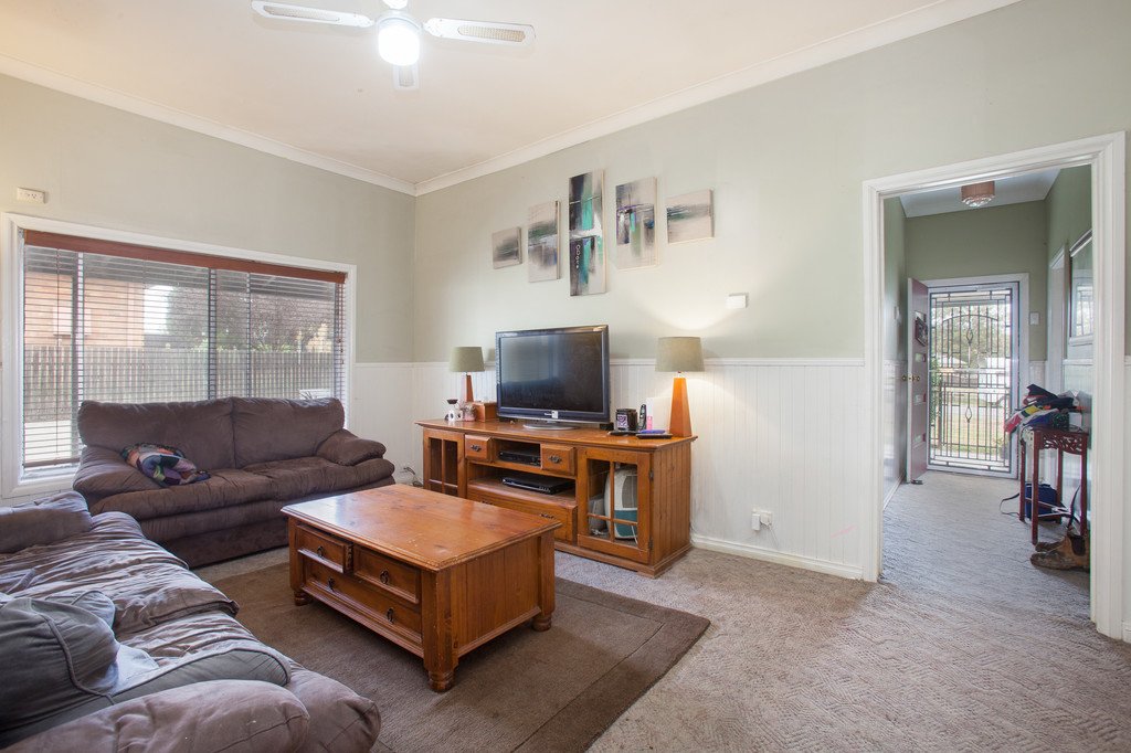 87 New England Highway GRETA 9
