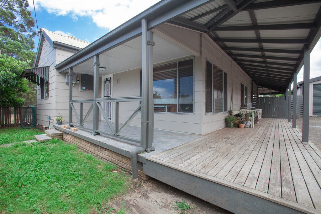 87 New England Highway GRETA 14