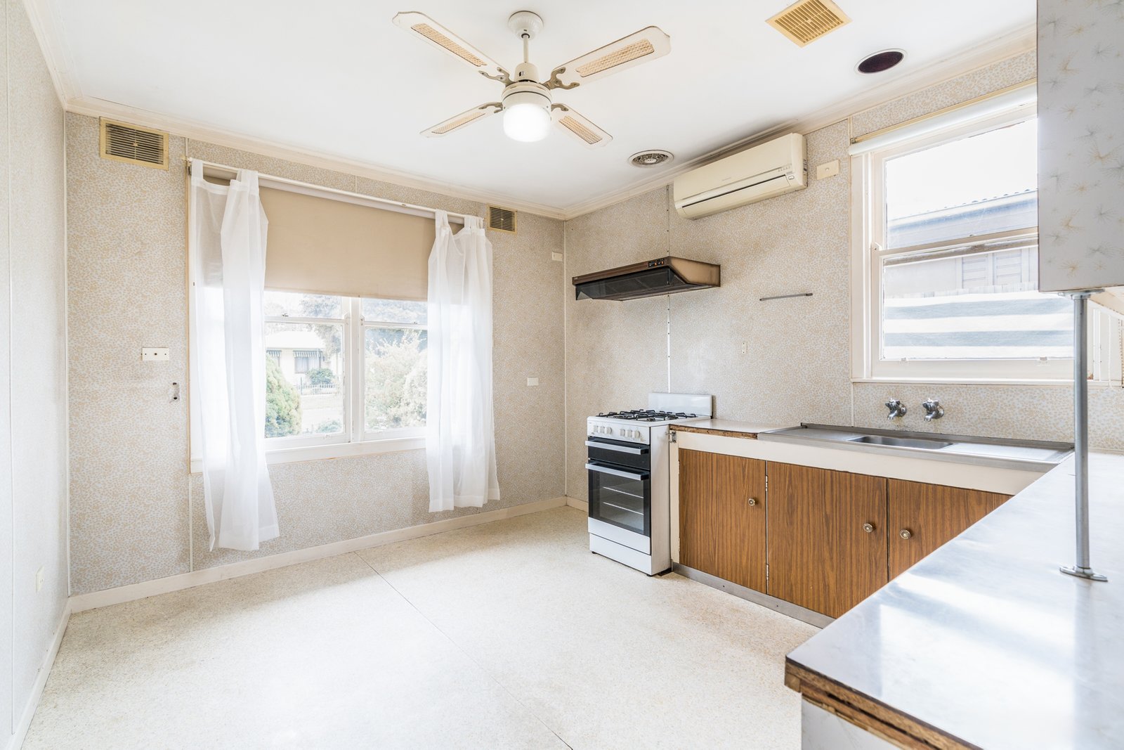 Gallery: 87 Plume Street