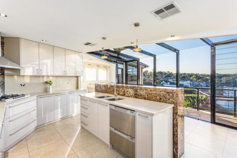 87 Queen Street CONNELLS POINT 2