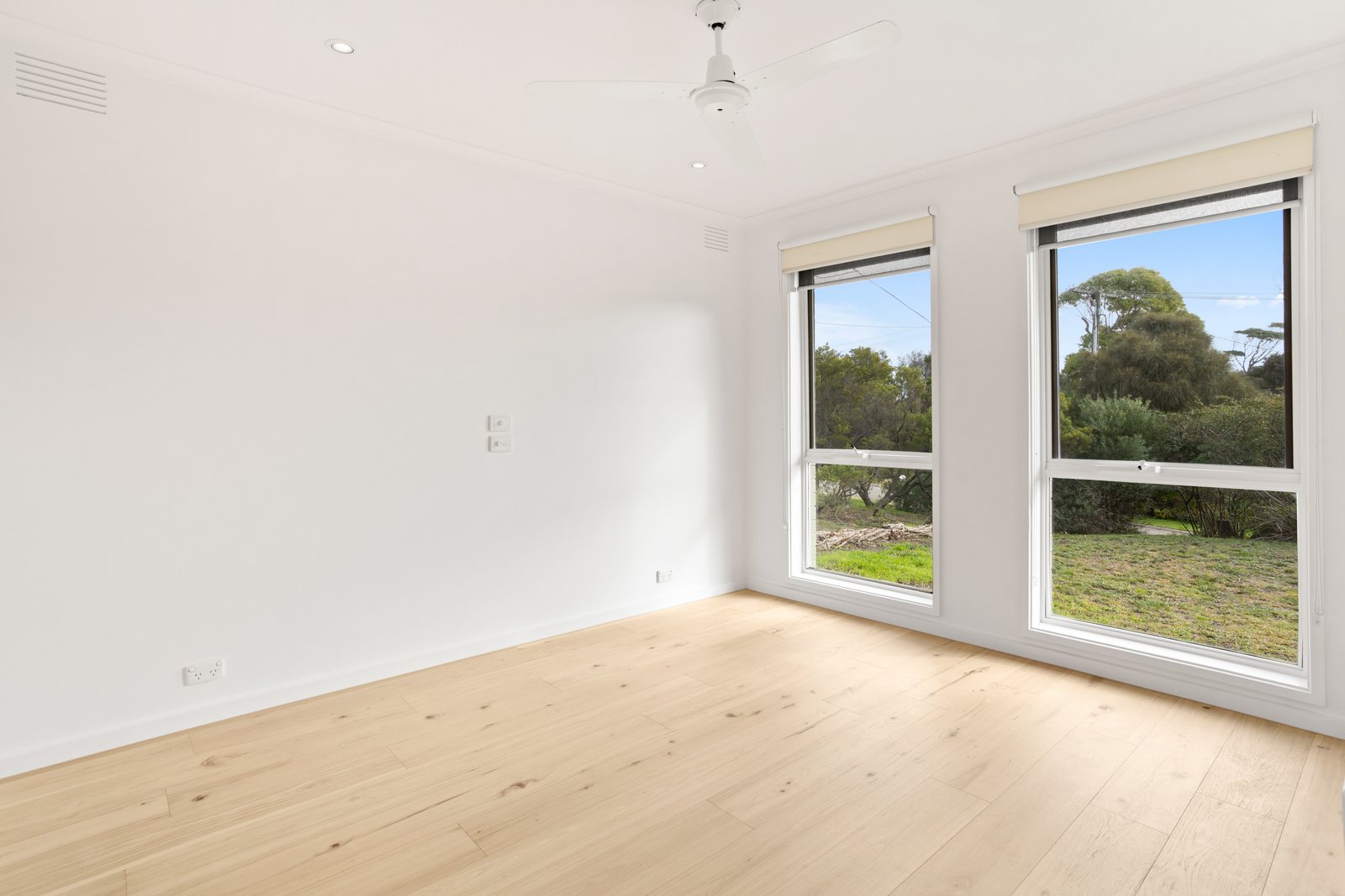 Gallery: 87 Revell Street