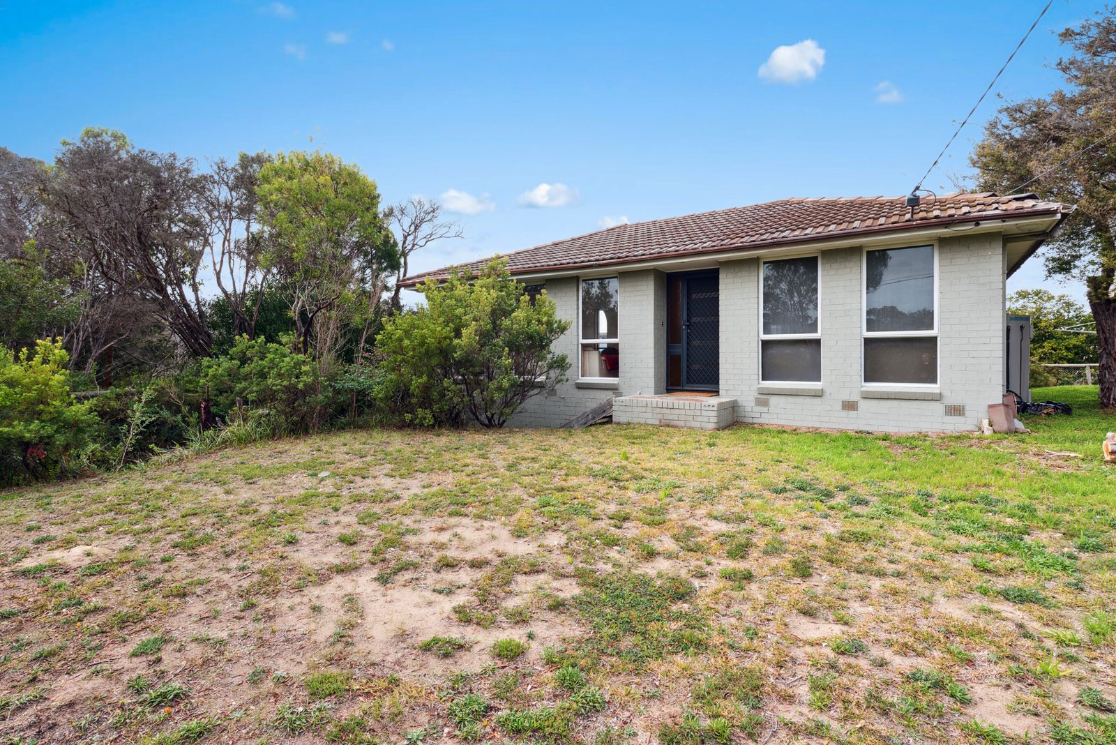 Gallery: 87 Revell Street