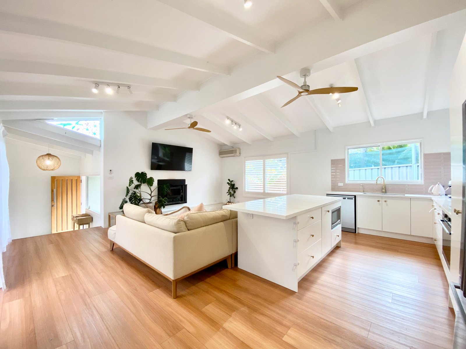 87 Sandy Point Road CORLETTE 6