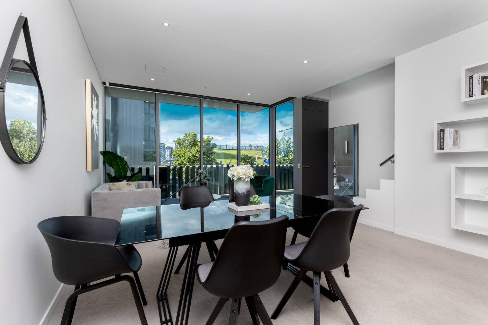 Real Estate and Property in 87 South Wharf Drive, Docklands, VIC
