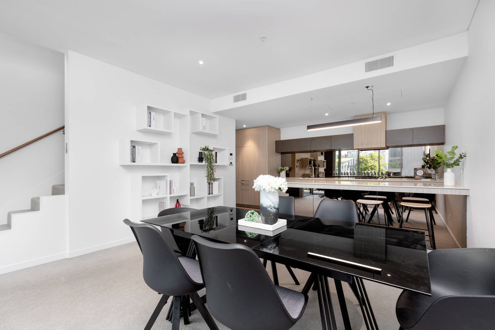 Real Estate and Property in 87 South Wharf Drive, Docklands, VIC