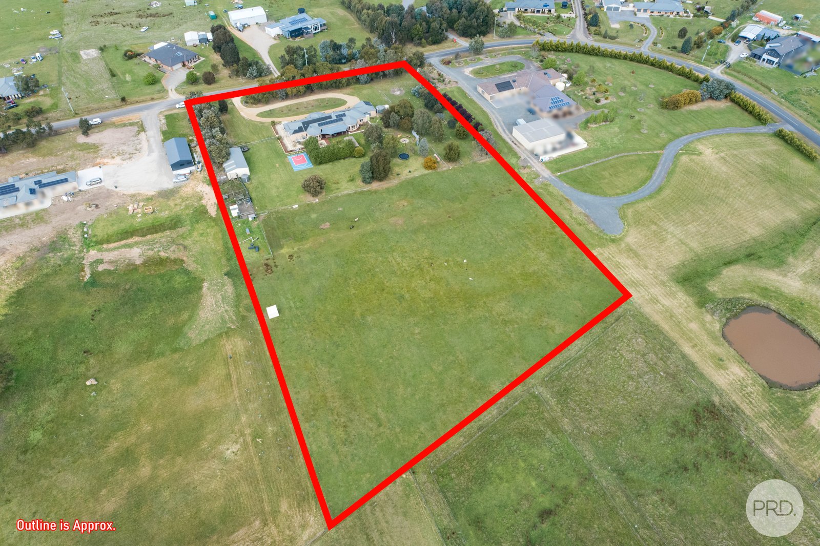 87 Taemore Close HADDON 24