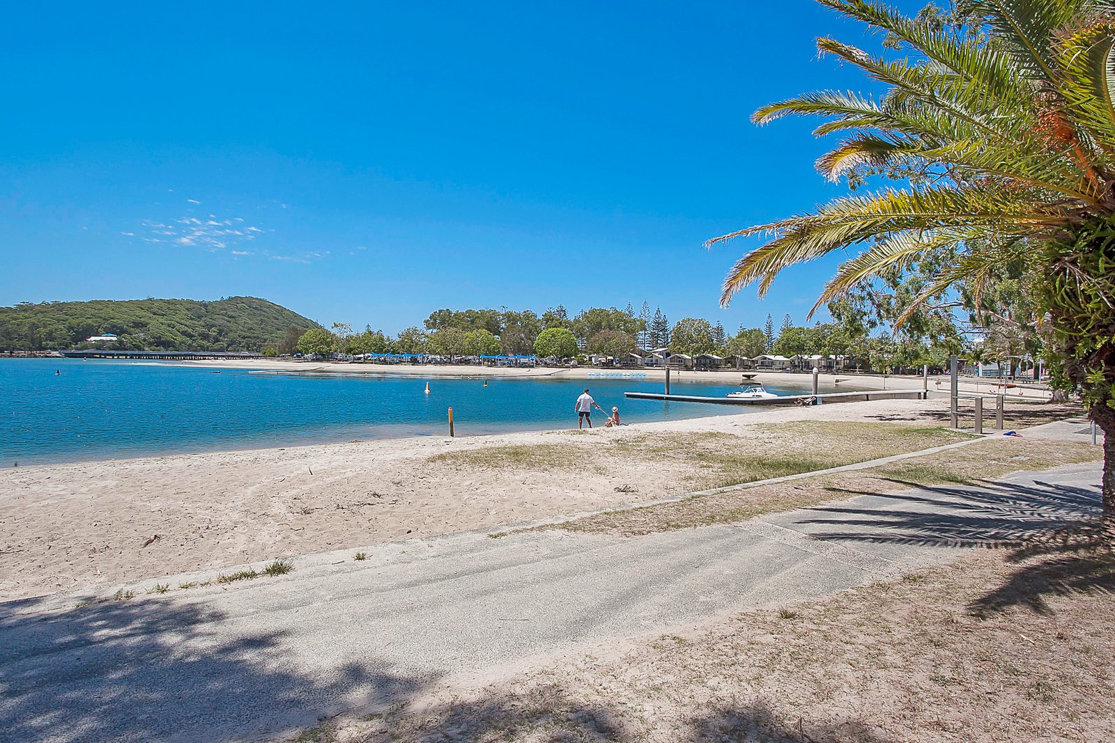 8/7 Twenty Seventh Avenue PALM BEACH 16