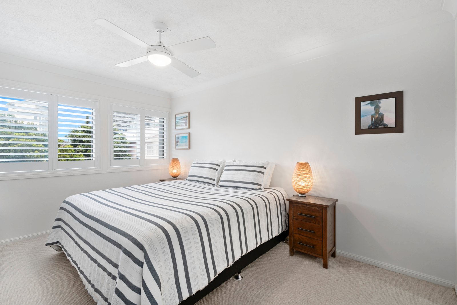 8/7 Twenty Seventh Avenue PALM BEACH 9
