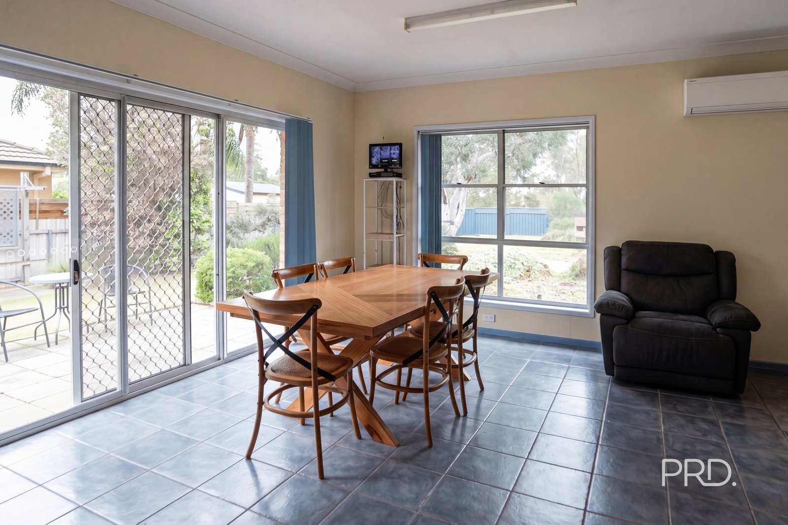 87 Veale Street ASHMONT 4