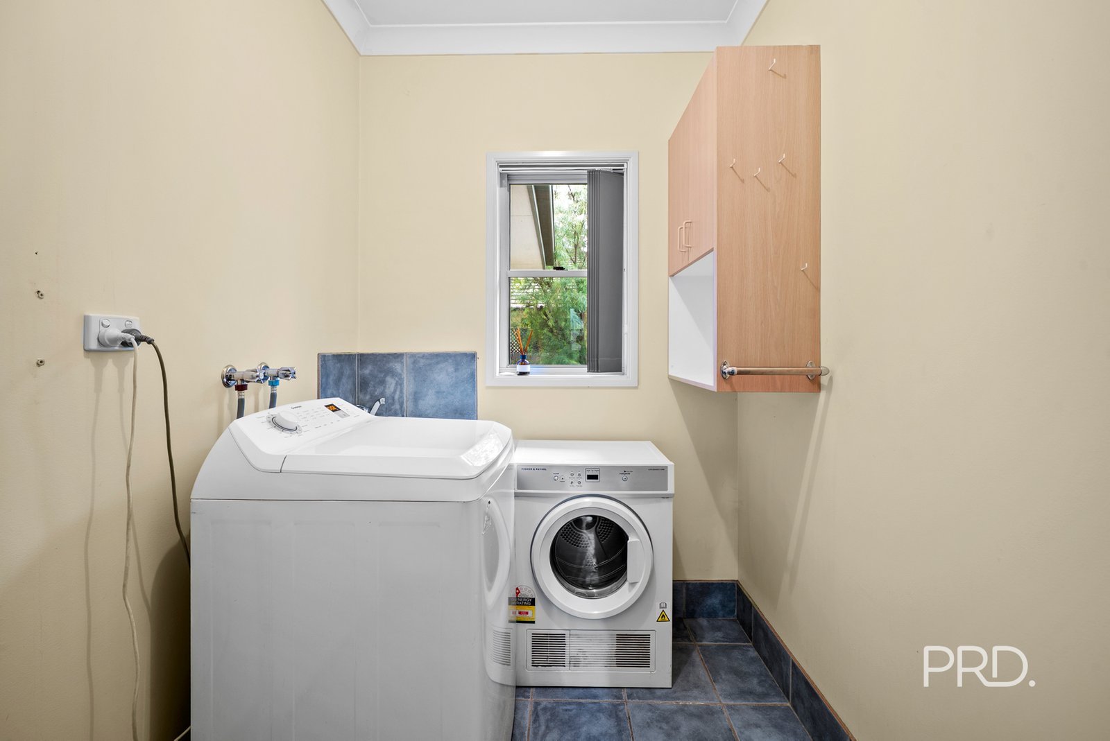 87 Veale Street ASHMONT 10